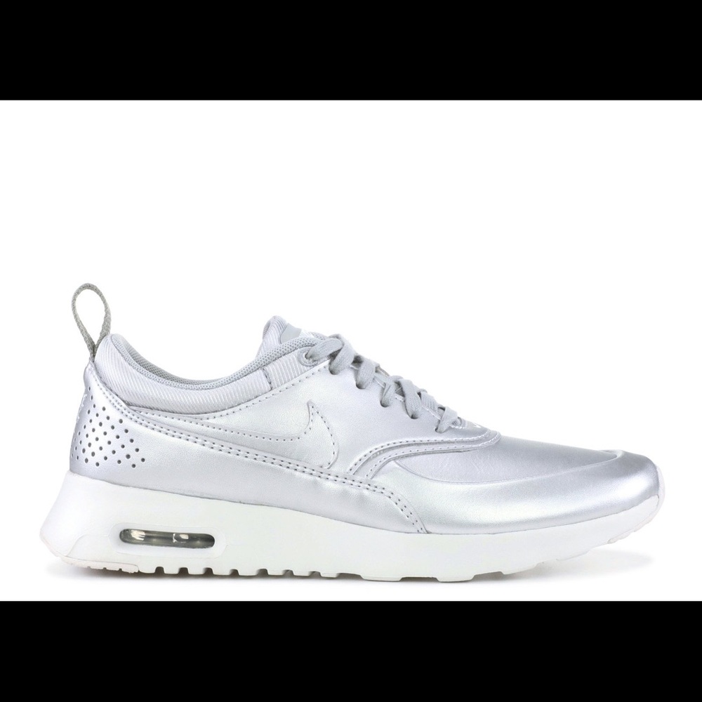 NWT Nike Air Max Thea SE Metallic Lace Up Sneakers